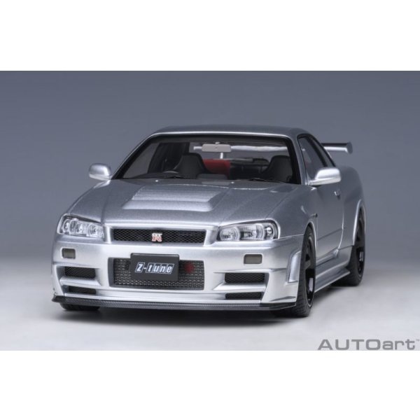 画像18: AUTOart 1/18 Nismo R34 GT-R Z-tune (Z-tune Silver) (18)