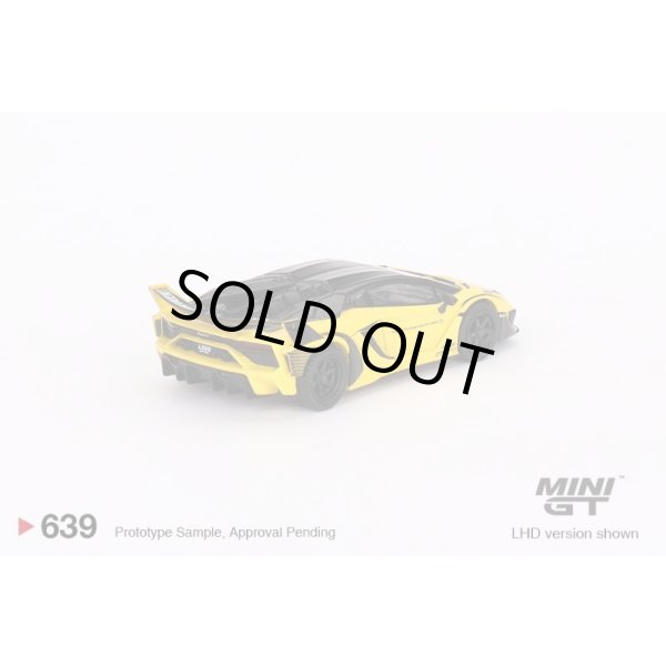 画像2: MINI GT 1/64 LB-Silhouette WORKS Lamborghini Aventador GT EVO Yellow (RHD) (2)