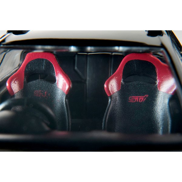 画像8: TOMYTEC 1/64 Limited Vintage NEO Subaru Impreza Pure Sports Wagon WRX STi Ver.V (Black) '98 (8)