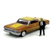 画像6: JOHNNY LIGHTNING 1/64 1963 Chevy Impala Lowrider Gold with Lowrider Enthusiast Figure (6)
