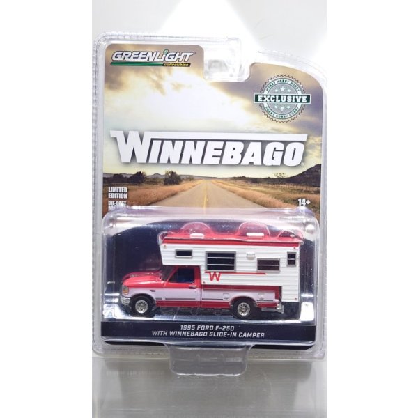 画像2: GREEN LiGHT EXCLUSIVE 1/64 1995 Ford F-250 Long Bed with Winnebago Slide-In Camper - Bright Red and Oxford White (2)