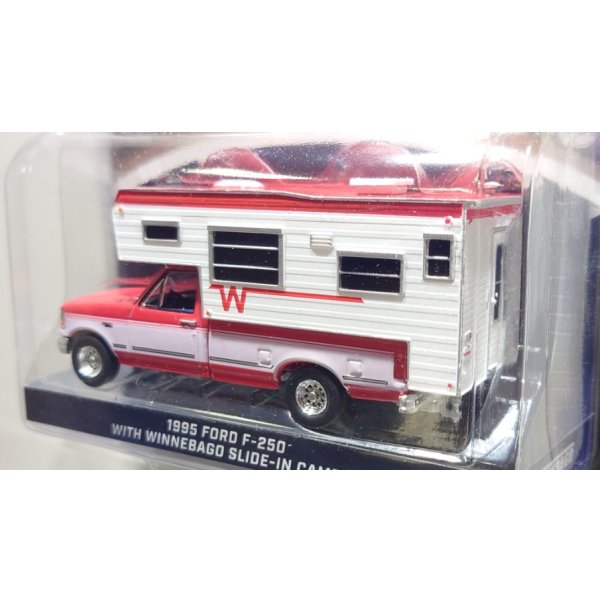 画像5: GREEN LiGHT EXCLUSIVE 1/64 1995 Ford F-250 Long Bed with Winnebago Slide-In Camper - Bright Red and Oxford White (5)