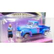 画像3: JOHNNY LIGHTNING 1/64 1950 Chevy 3100 Pickup Lowrider Blue with Lowrider Enthusiast Figure (3)