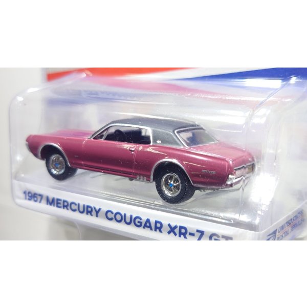 画像5: GREEN LiGHT EXCLUSIVE 1/64 1967 Mercury Cougar XR-7 GT (USPS): 2022 Pony Car Stamp Collection by Artist Tom Fritz (5)