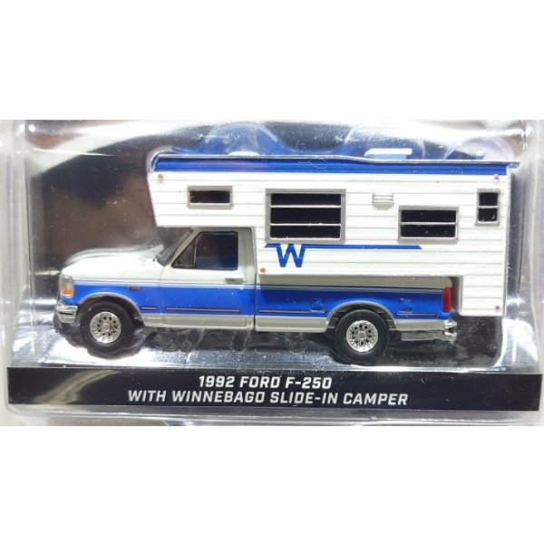 画像3: GREEN LiGHT EXCLUSIVE 1/64 1992 Ford F-250 Long Bed with Winnebago Slide-In Camper - Medium Silver Metallic and Bright (3)