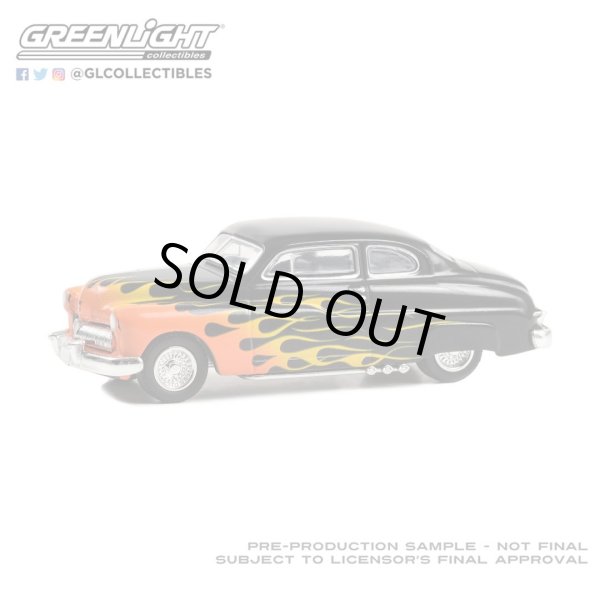 画像1: GREEN LiGHT EXCLUSIVE 1/64 Flames The Series - 1949 Mercury Eight 2-Door Coupe - Black with Flames (1)