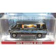 画像3: GREEN LiGHT EXCLUSIVE 1/64 Vannin' - 1977 Dodge B-100 Custom Van - Mountain Sunrise Decoration (3)