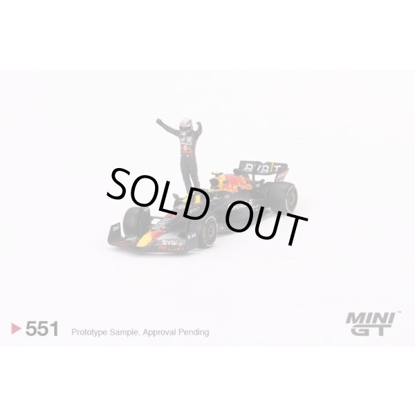 画像1: MINI GT 1/64 Oracle Red Bull Racing RB18 2022 3rd place car #1 Monaco Grand Prix Max Verstappen (1)