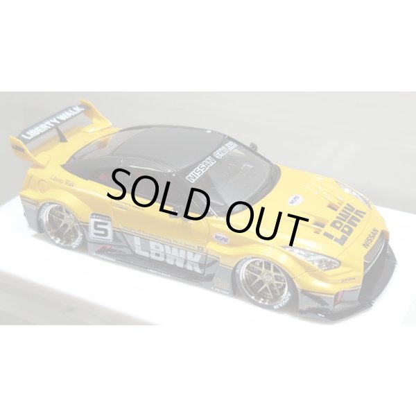画像11: EIDOLON 1/43 LB-Silhouette WORKS GT 35GT-RR Grande Giallo Pearl / Gum Metallic Two-Tone color Limited 32 pcs. (11)