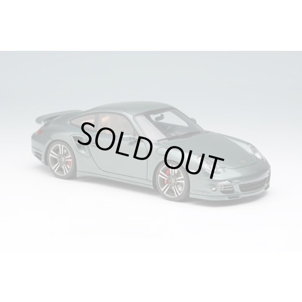 画像5: EIDOLON 1/43 Porsche 911 (997.2) Turbo 2010 Malachite Green Metallic Limited 50 pcs. (5)