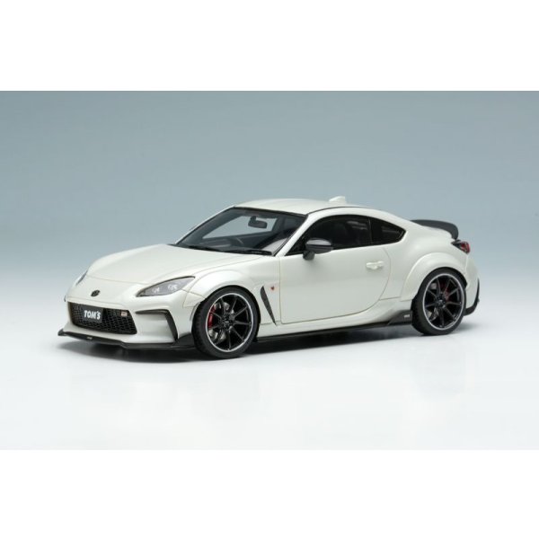 画像2: EIDOLON 1/43 TOM'S GR86 Wide Body 2022 Crystal White Pearl Limited 50 pcs. (2)