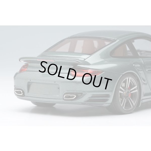 画像6: EIDOLON 1/43 Porsche 911 (997.2) Turbo 2010 Malachite Green Metallic Limited 50 pcs. (6)