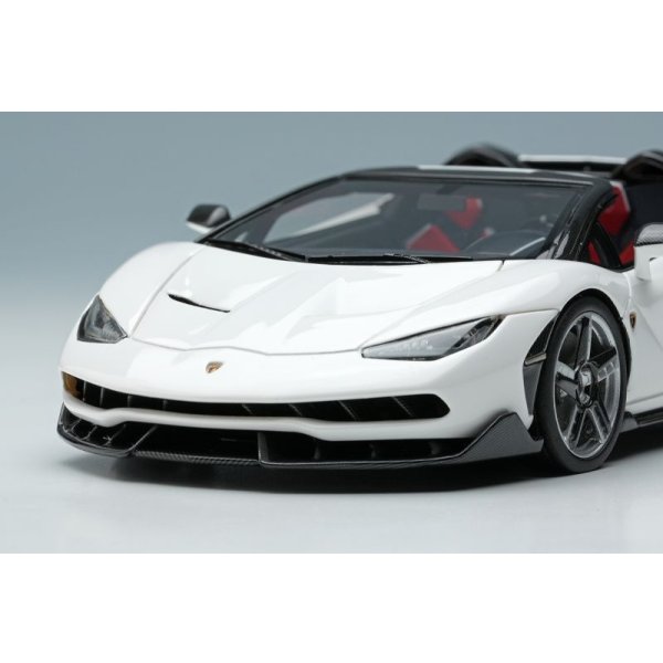 画像10: EIDOLON COLLECTION 1/43 Lamborghini Centenario Roadster LP770-4 2016 Bianco Monocellus Limited 60 pcs. (10)