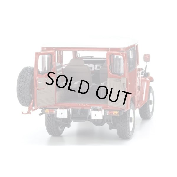 画像4: Kyosho Original 1/18 Toyota Land Cruiser 40 Van (Red) (4)