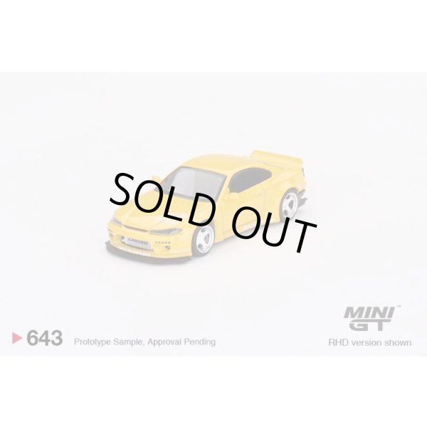 画像1: MINI GT 1/64 Rocket Bunny Nissan Silvia (S15) Yellow (RHD) (1)