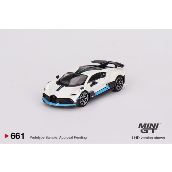画像1: MINI GT 1/64 Bugatti Divo White (LHD) (1)