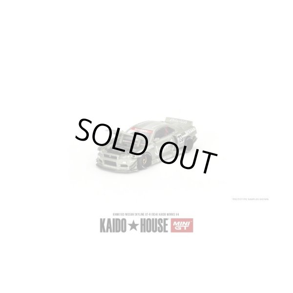 画像1: MINI GT 1/64 Nissan Skyline GT-R R34 Kaido Works V4 (RHD) (1)