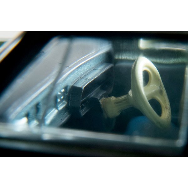 画像9: TOMYTEC 1/64 Limited Vintage Mitsubishi Debonair (Green) '64 (9)