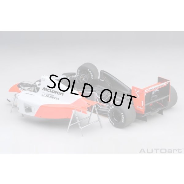画像18: AUTOart 1/18 McLaren Honda MP4/6 Japanese GP 1991 #1 (Ayrton Senna) With "McLaren" logo (18)