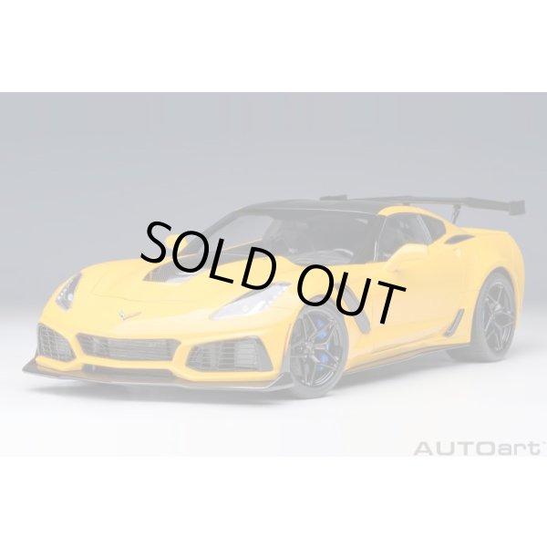 画像16: AUTOart 1/18 Chevrolet Corvette (C7) ZR1 (Yellow) (16)
