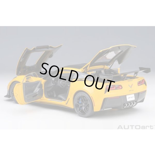 画像15: AUTOart 1/18 Chevrolet Corvette (C7) ZR1 (Yellow) (15)