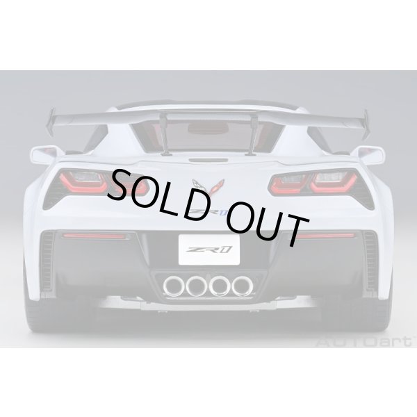 画像6: AUTOart 1/18 Chevrolet Corvette (C7) ZR1 (Gray Metallic) (6)