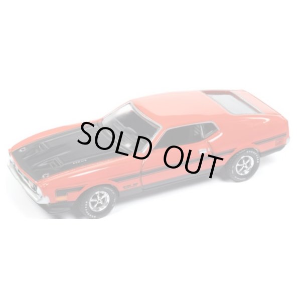 画像6: auto world 1/64 1971 Ford Mustang Boss 325 Calypso Coral (6)
