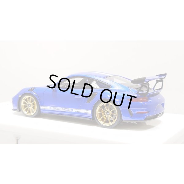画像3: EIDOLON 1/43 Porsche 911 (991.2) GT3 RS 2018 Lobellia Blue with Body Stirpes Limited 32 pcs. (3)