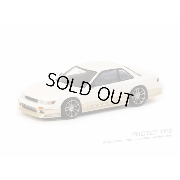 画像2: Tarmac Works 1/64 VERTEX Nissan Silvia S13 White / Gold (2)
