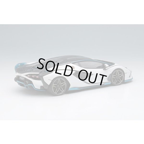 画像4: EIDOLON COLLECTION 1/43 Lamborghini Sian FKP 37 2019 with Stripe White / Visible Carbon Limited 100 pcs. (4)