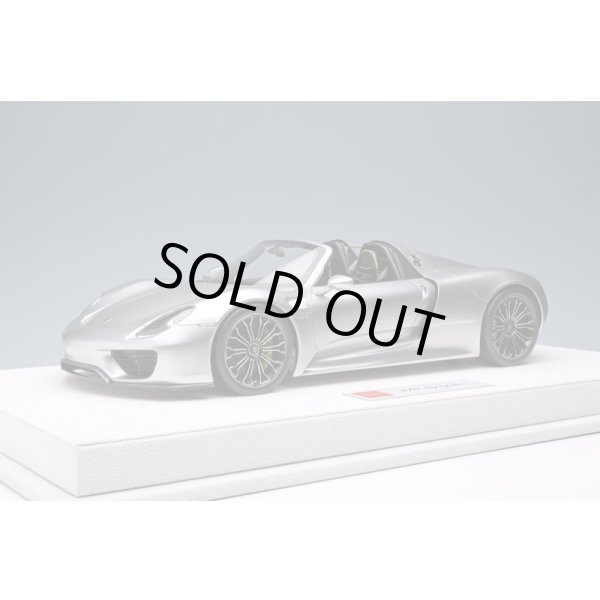 画像2: EIDOLON 1/18 Porsche 918 Spyder 2011 GT Silver (2)