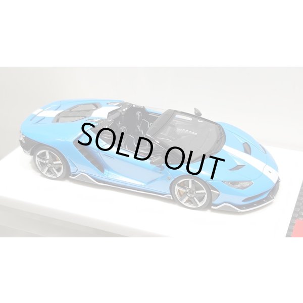 画像11: EIDOLON 1/43 Lamborghini Centenario Roadster 2016 Azzurro Pearl Limited 35 pcs. (11)