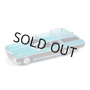 画像: auto world 1/64 1970 Chevy Kingswood Estate Wagon Turquoise/Woody