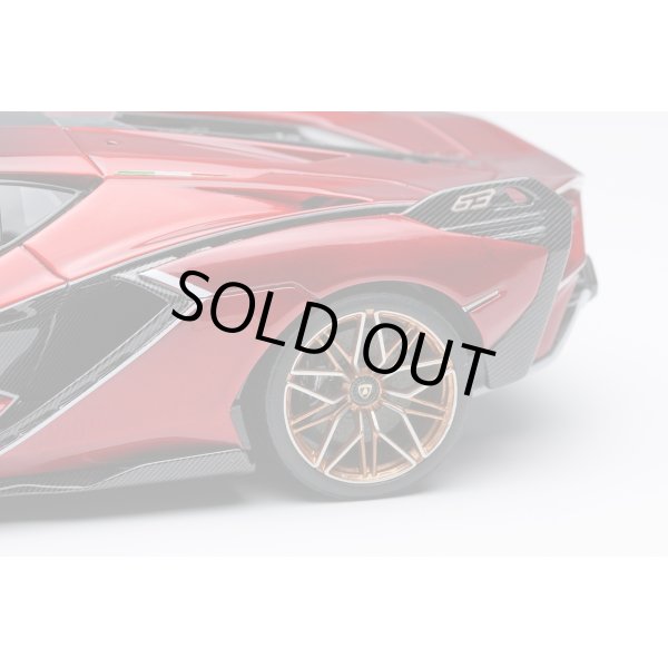 画像8: EIDOLON COLLECTION 1/43 Lamborghini Sian FKP 37 2019 with Stripe Rosso Efesto Limited 60 pcs. (8)