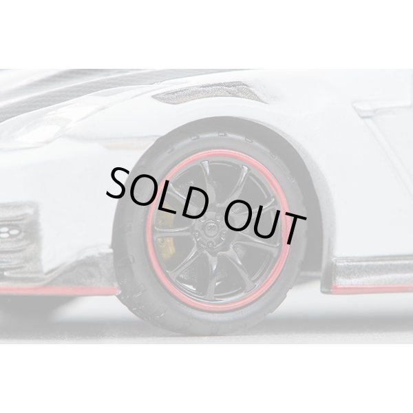 画像7: TOMYTEC 1/64 Limited Vintage NEO NISSAN GT-R NISMO Special edition 2024 model (White) (7)