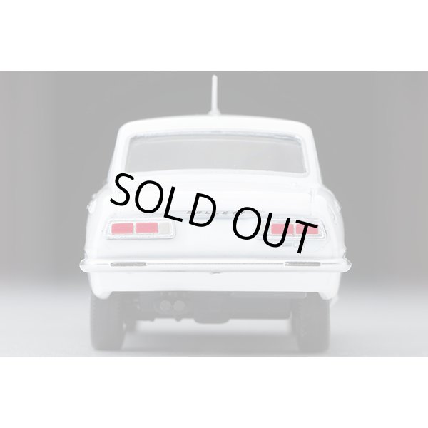 画像6: TOMYTEC 1/64 Limited Vintage Isuzu Berrett 1800GT (White) '70 (6)