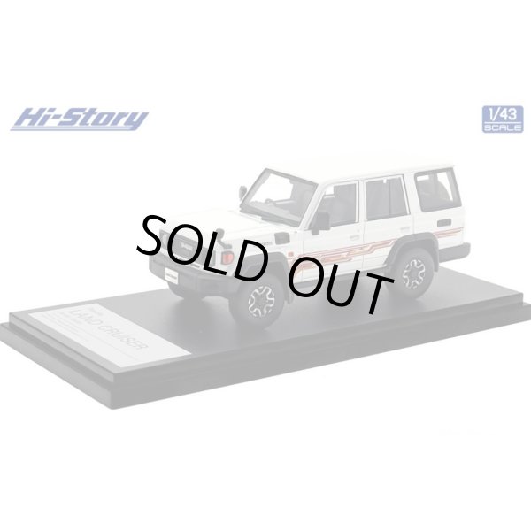 画像2: Hi Story 1/43 Toyota LAND CRUISER 70 AX (2023) Super White II with Stripe Tape (2)