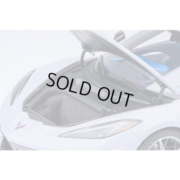 画像13: AUTOart 1/18 Chevrolet Corvette C8 Stingray Z51 (Ceramic Matrix Gray Metallic) (13)