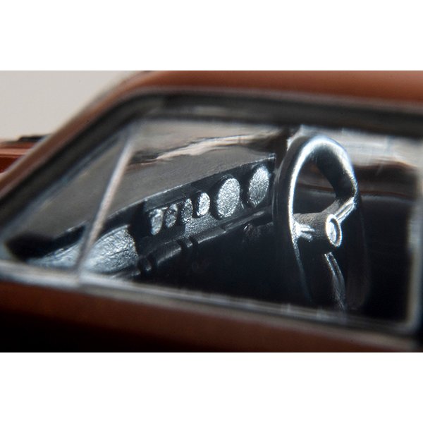 画像8: TOMYTEC 1/64 Limited Vintage Isuzu Bellett 1600 GT type R (Orange M) '73 (8)