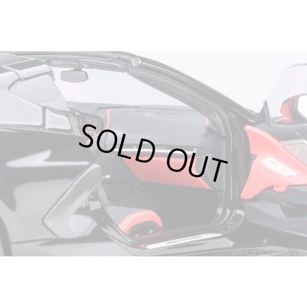 画像12: AUTOart 1/18 Chevrolet Corvette C8 Stingray Z51 (Black) (12)