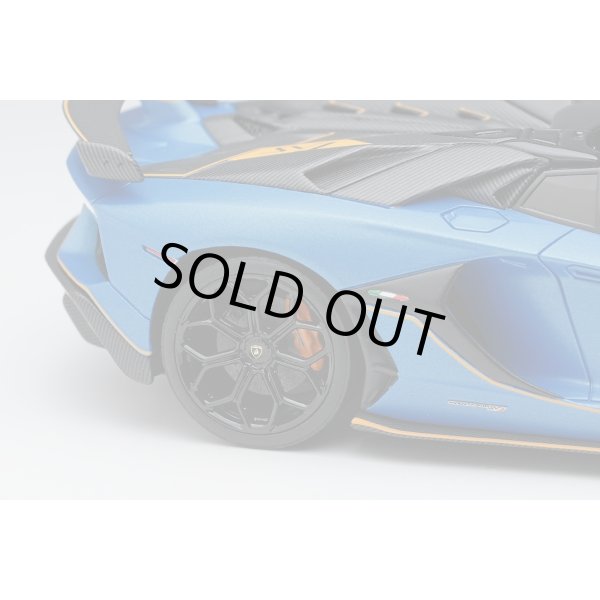 画像11: EIDOLON COLLECTION 1/43 Lamborghini Aventador SVJ 63 Roadster 2019 Blue Arione Limited 63 pcs. (11)