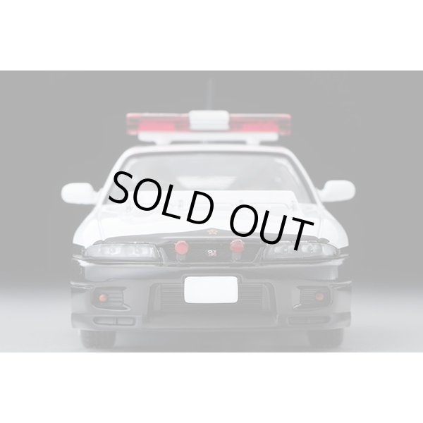 画像5: TOMYTEC 1/64 Limited Vintage NEO Nissan Skyline GT-R Patrol Car (埼玉県警) (5)