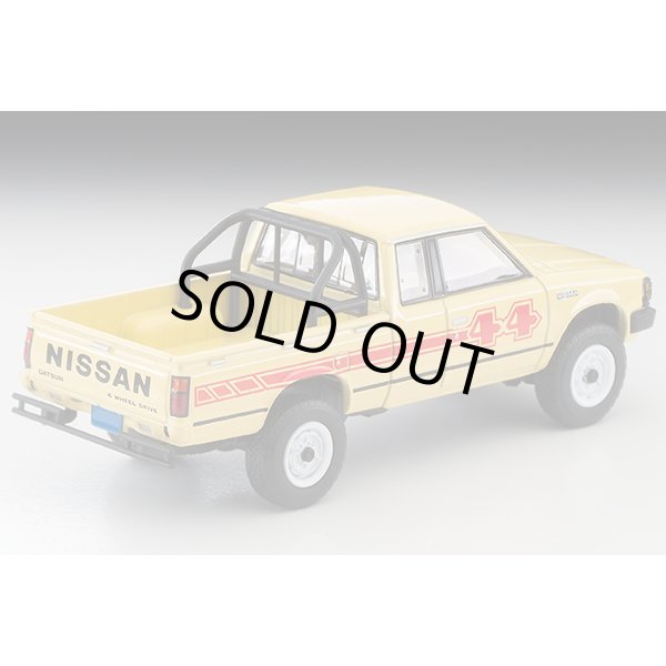 画像3: TOMYTEC 1/64 Limited Vintage NEO Nissan Truck 4X4 King Cab (Yellow) USA version (3)