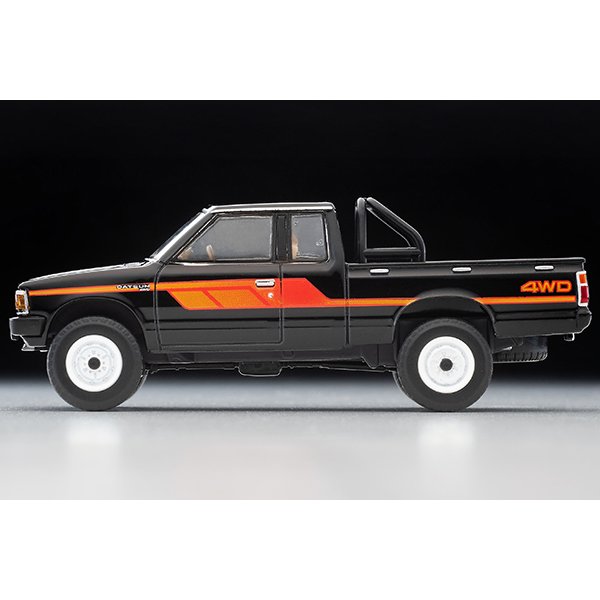 画像4: TOMYTEC 1/64 Limited Vintage NEO Datsun Truck 4WD King Cab AD (Black) (4)