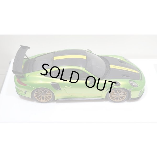 画像8: EIDOLON 1/43 Porsche 911 (991.2) GT3 RS Weissach package 2018 Giallo Verde Pearl with Body Stirpes Limited 32 pcs. (8)