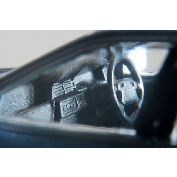 画像8: TOMYTEC 1/64 Limited Vintage NEO Nissan Cefiro Cruising (Purplish Silver) '90 (8)