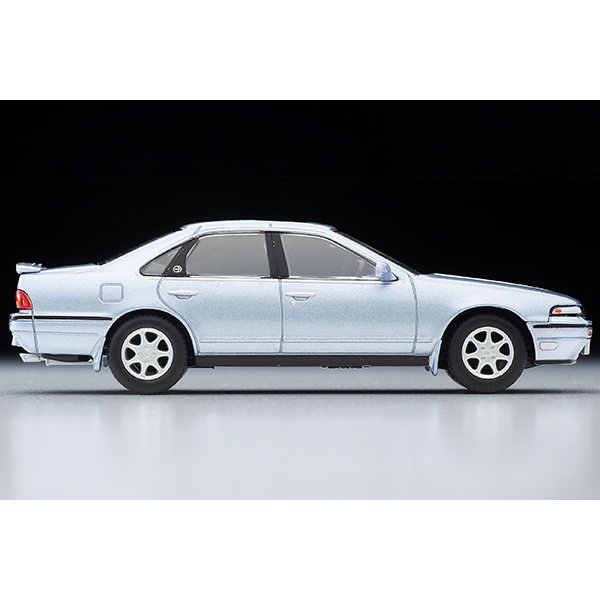 画像4: TOMYTEC 1/64 Limited Vintage NEO Nissan Cefiro Cruising (Purplish Silver) '90 (4)