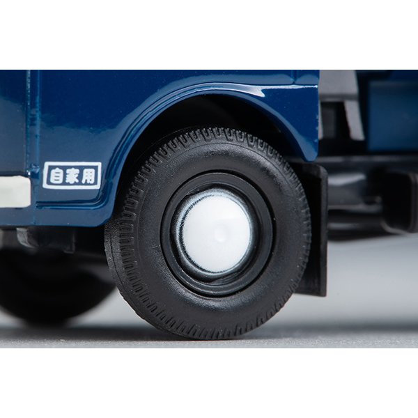 画像7: TOMYTEC 1/64 Limited Vintage Mazda E2000 Vacuum Truck (Dark Blue) (7)