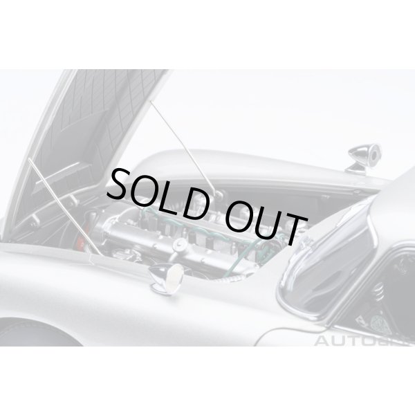 画像11: AUTOart 1/18 Aston Martin DB5 “Goldfinger” Bond Car (Silver) (11)
