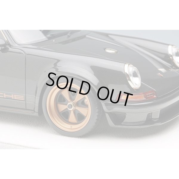 画像9: EIDOLON 1/18 Singer 911 DLS 2023 Visible Carbon Limited 100 pcs. (9)